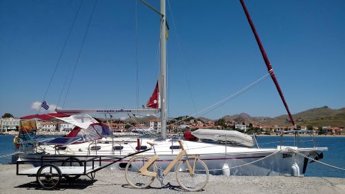 Sailing and electric cargo in the Aegean and the Mediterranean: a pilot experiment